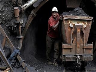 حل مشکلات کارگران زغال سنگ تصمیمات فرا وزارتخانه ای می خواهد